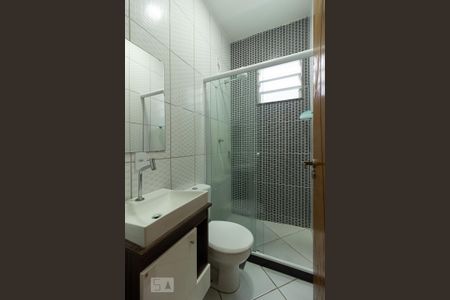 Casa à venda com 186m², 3 quartos e 1 vaga Casa à venda com 186m², 3 quartos e 1 vagaBanheiro Social