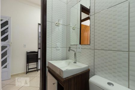 Casa à venda com 186m², 3 quartos e 1 vaga Casa à venda com 186m², 3 quartos e 1 vagaDetalhe do Banheiro Social