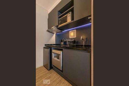 Cozinha de kitnet/studio para alugar com 1 quarto, 34m² em Alphaville Industrial, Barueri