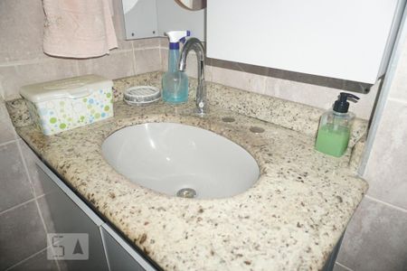 Casa à venda com 218m², 3 quartos e 3 vagasBanheiro 1