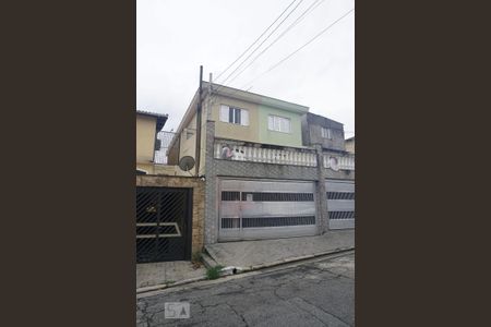 Casa à venda com 218m², 3 quartos e 3 vagasFachada