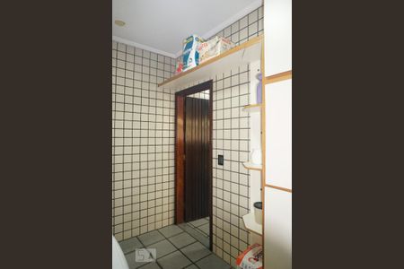 Casa à venda com 218m², 3 quartos e 3 vagasLavanderia