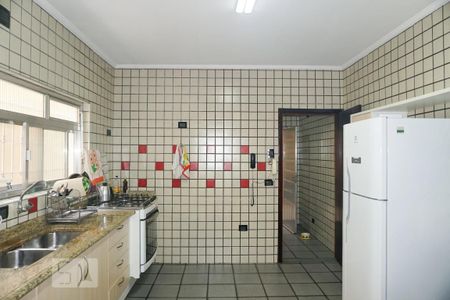 Casa à venda com 218m², 3 quartos e 3 vagasCozinha