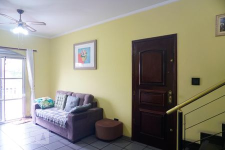 Sala de casa à venda com 3 quartos, 218m² em Vila Costa Melo, São Paulo