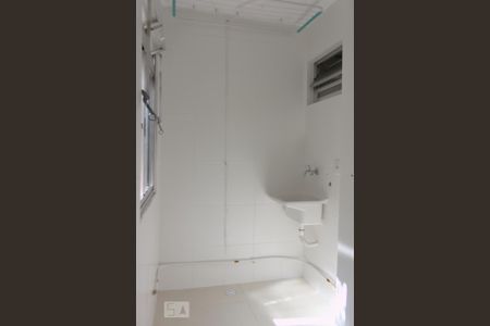Apartamento para alugar com 79m², 2 quartos e 1 vaga Apartamento para alugar com 79m², 2 quartos e 1 vagaÁrea de Serviço