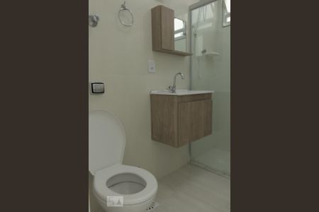 Apartamento para alugar com 79m², 2 quartos e 1 vaga Apartamento para alugar com 79m², 2 quartos e 1 vagaBanheiro