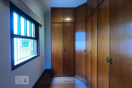 Casa à venda com 145m², 3 quartos e 3 vagasSuíte 1