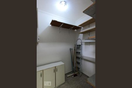 Casa à venda com 145m², 3 quartos e 3 vagasDepósito/ Quarto de Serviço