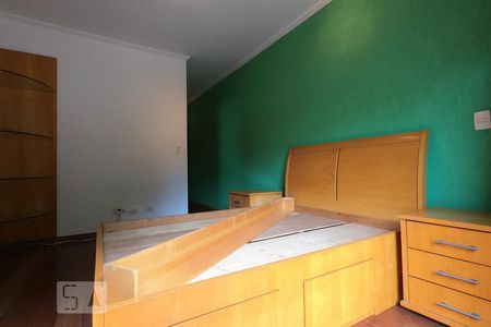 Casa à venda com 145m², 3 quartos e 3 vagasSuíte 2