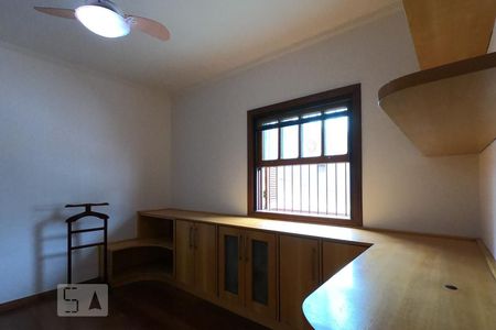 Casa à venda com 145m², 3 quartos e 3 vagasSuíte 3