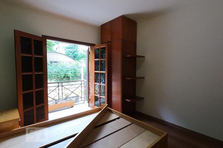 Casa à venda com 145m², 3 quartos e 3 vagasSuíte 2