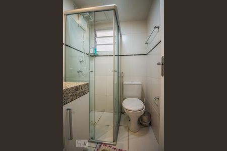 Banheiro da Suíte de apartamento para alugar com 2 quartos, 110m² em Jardim Nova Europa, Campinas