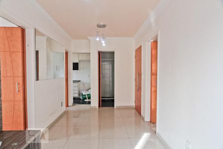 Sala de apartamento para alugar com 3 quartos, 54m² em Vila Amália (zona Norte), São Paulo