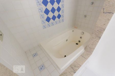 Apartamento para alugar com 56m², 2 quartos e 1 vaga Apartamento para alugar com 56m², 2 quartos e 1 vagaQuarto 2 - Banheira