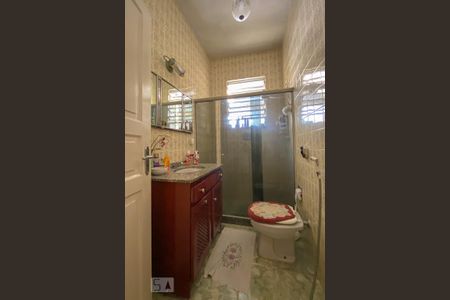 Apartamento para alugar com 237m², 3 quartos e sem vaga Apartamento para alugar com 237m², 3 quartos e sem vagaBanheiro da Suíte