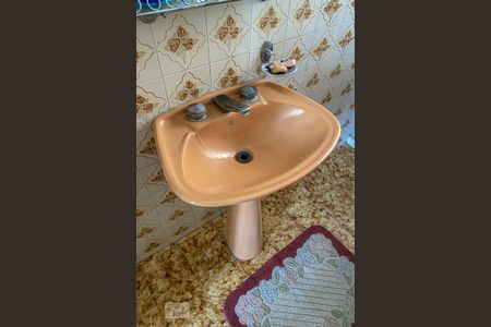 Apartamento para alugar com 237m², 3 quartos e sem vaga Apartamento para alugar com 237m², 3 quartos e sem vagaBanheiro da Suíte