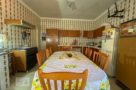 Apartamento para alugar com 237m², 3 quartos e sem vaga Apartamento para alugar com 237m², 3 quartos e sem vagaCozinha