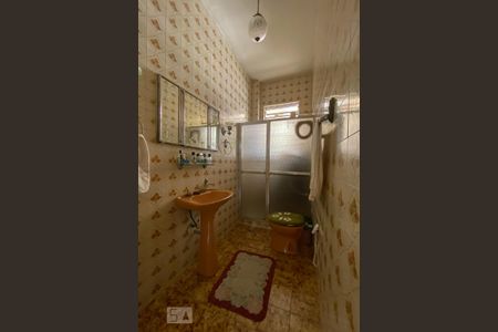 Apartamento para alugar com 237m², 3 quartos e sem vaga Apartamento para alugar com 237m², 3 quartos e sem vagaBanheiro da Suíte