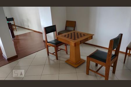 Apartamento para alugar com 70m², 2 quartos e 1 vaga Apartamento para alugar com 70m², 2 quartos e 1 vagaSala de Jogos