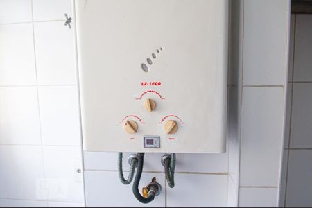 Apartamento para alugar com 70m², 2 quartos e 1 vaga Apartamento para alugar com 70m², 2 quartos e 1 vagaCozinha e Área de Serviço