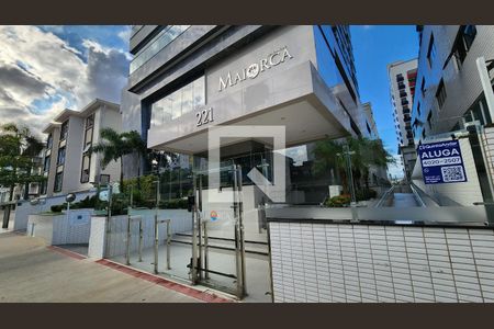 Apartamento para alugar com 60m², 1 quarto e 1 vaga Apartamento para alugar com 60m², 1 quarto e 1 vagaFachada e Placa