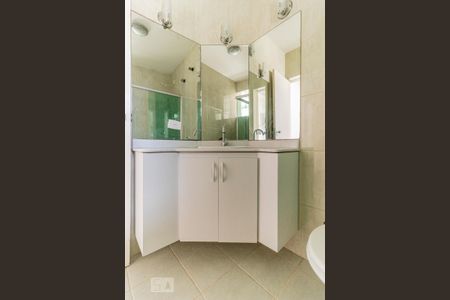 Apartamento à venda com 55m², 1 quarto e sem vagaBanheiro - Armário