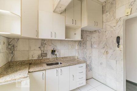 Apartamento à venda com 55m², 1 quarto e sem vagaCozinha - Armários