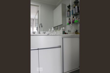 Apartamento à venda com 60m², 2 quartos e 1 vagaBanheiro suite