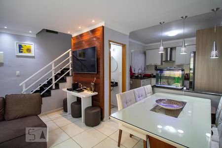 Sala de casa de condomínio à venda com 4 quartos, 118m² em Vila Lúcia, São Paulo