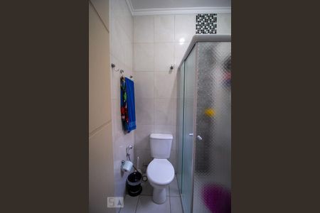 Casa de condomínio à venda com 118m², 4 quartos e 2 vagasBanheiro da Suíte 1