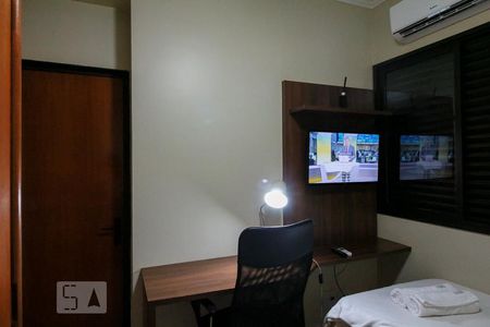 Apartamento para alugar com 100m², 3 quartos e 2 vagasQuarto 3