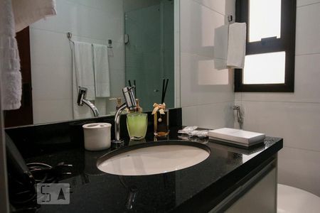 Apartamento para alugar com 100m², 3 quartos e 2 vagasPia