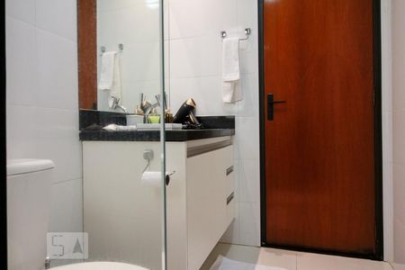 Apartamento para alugar com 100m², 3 quartos e 2 vagasBanheiro da Suíte