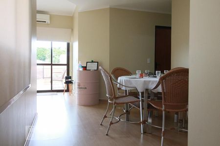 Apartamento para alugar com 100m², 3 quartos e 2 vagasSala