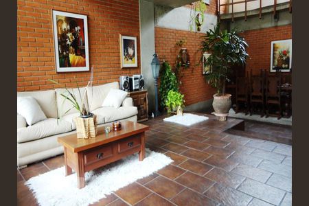 Sala de casa à venda com 3 quartos, 350m² em Aclimação, São Paulo