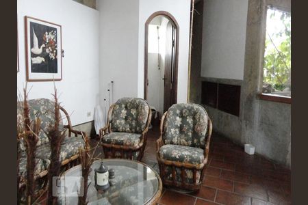 Casa à venda com 350m², 3 quartos e 10 vagasSala