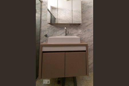 Apartamento para alugar com 130m², 3 quartos e 1 vagaBanheiro Corredor