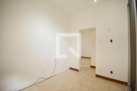 Apartamento à venda com 101m², 3 quartos e 1 vagaQuarto 2