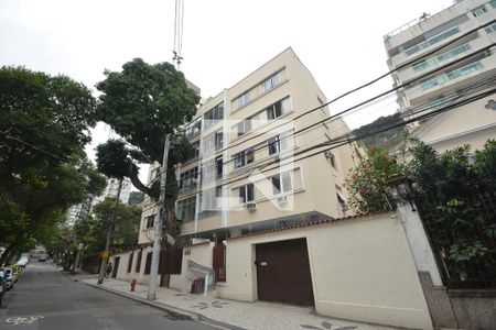 Apartamento à venda com 101m², 3 quartos e 1 vagaFachada
