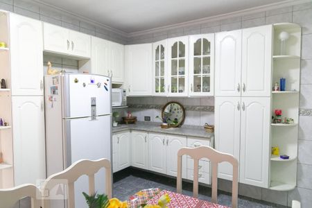 Casa à venda com 380m², 3 quartos e 2 vagasCozinha