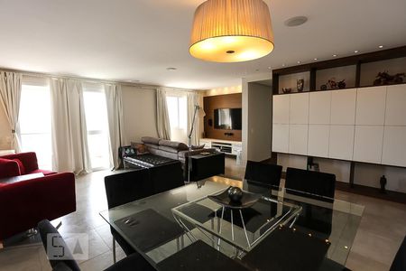 Sala de apartamento à venda com 3 quartos, 150m² em Vila Andrade, São Paulo