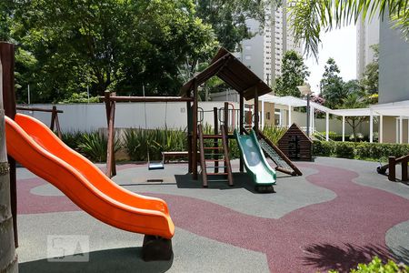 Apartamento à venda com 150m², 3 quartos e 2 vagasÁrea Comum - Playground