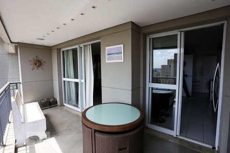 Apartamento à venda com 150m², 3 quartos e 2 vagasVaranda da Sala