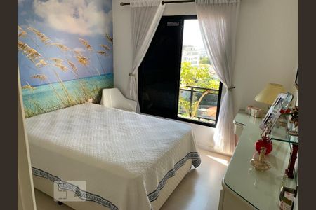 Apartamento à venda com 110m², 3 quartos e 2 vagasQuarto