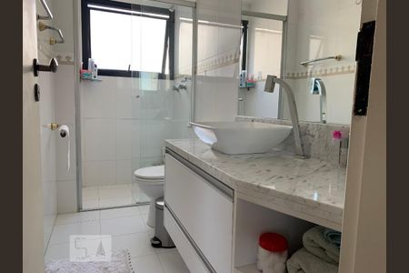 Apartamento à venda com 110m², 3 quartos e 2 vagasBanheiro