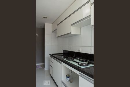 Apartamento para alugar com 70m², 2 quartos e 2 vagasCozinha