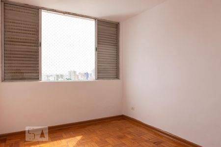 Quarto 1 de apartamento para alugar com 2 quartos, 47m² em Sumarezinho, São Paulo