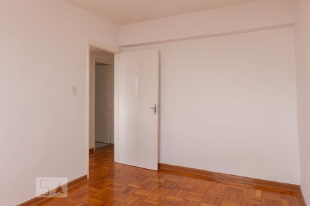 Quarto 1 de apartamento para alugar com 2 quartos, 47m² em Sumarezinho, São Paulo