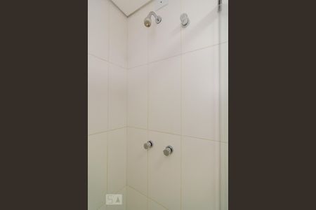 Apartamento à venda com 58m², 2 quartos e 1 vaga Apartamento à venda com 58m², 2 quartos e 1 vagaBanheiro