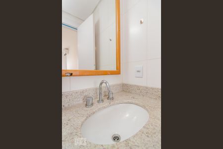 Apartamento à venda com 58m², 2 quartos e 1 vaga Apartamento à venda com 58m², 2 quartos e 1 vagaSuite